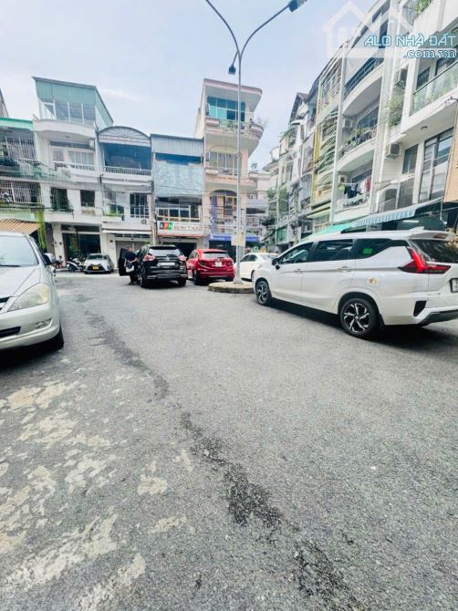 TRUNG TÂM Q.10 – HX TĂNG SIÊU RỘNG – NHÀ 5 TẦNG KIÊN CỐ – DT 68M2 – NHỈNH 20 TỶ