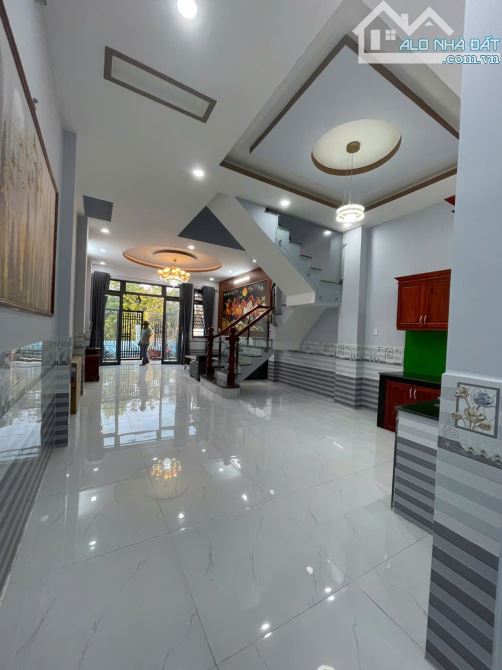 cần bán nhà 1 lầu diện tích 80m2 ở kdc mỹ hạnh hoàng gia