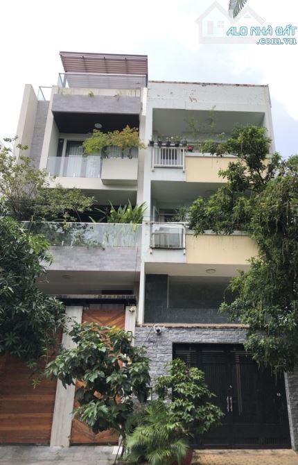 Nhà 3 Tầng Thiết Kế Hiện Đại - Khu Dân Cư Dân Trí Cao - 103m2 Full Thổ cư