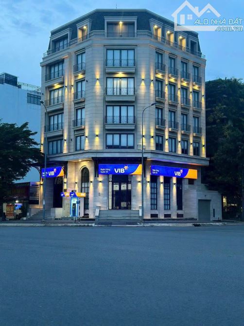 Giảm mạnh về 49 tỷ, Building góc 3 mặt tiền BÙI TÁ HÁN Q.2 -(7 x20m) H 6 lầu - HĐT 180tr!