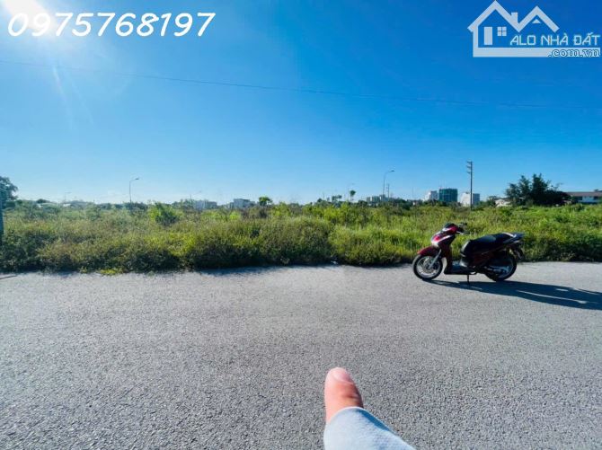 BÁN ĐẤT NỀN KHU ĐÔ THỊ NGUYỄN SINH CUNG – CỬA LÒ