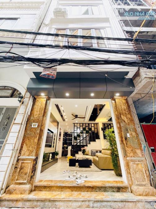 PHƯƠNG MAI, ĐỐNG ĐA: 41/46M - 4T - MT: 4,1m giá 10,8 tỷ - Ô TÔ ĐỖ CỬA, NGÕ RỘNG 4M