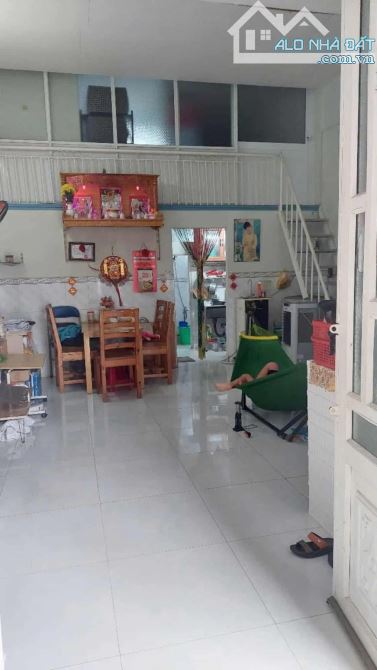 NHÀ 2 TẦNG VÀO Ở NGAY 55M2. 80M RA MẶT TIỀN ĐẶNG THÚC VỊNH, GẦN NGÃ TƯ THỚI TỨ. GIÁ RẺ
