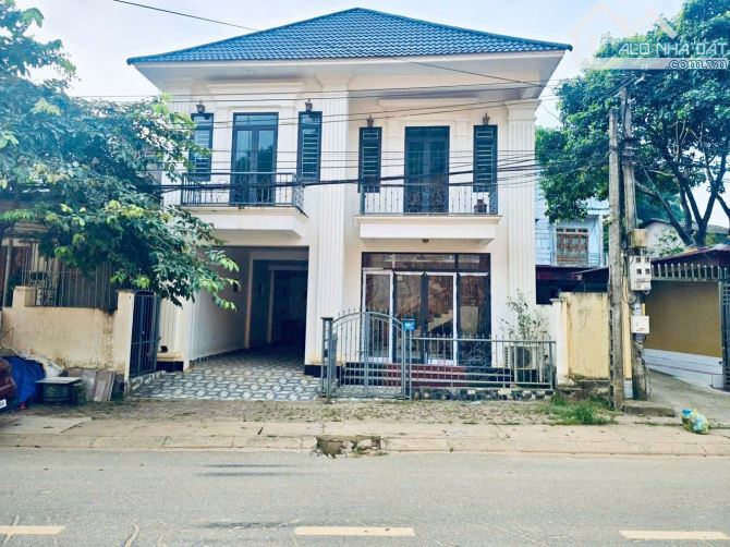 BÁN NHÀ 2 TẦNG SIÊU ĐẸP-MÁI NHẬT HIỆN ĐẠI SỐ 351A  ĐƯỜNG BẢO LƯƠNG- P.YÊN NINH -TP.YÊN BÁ