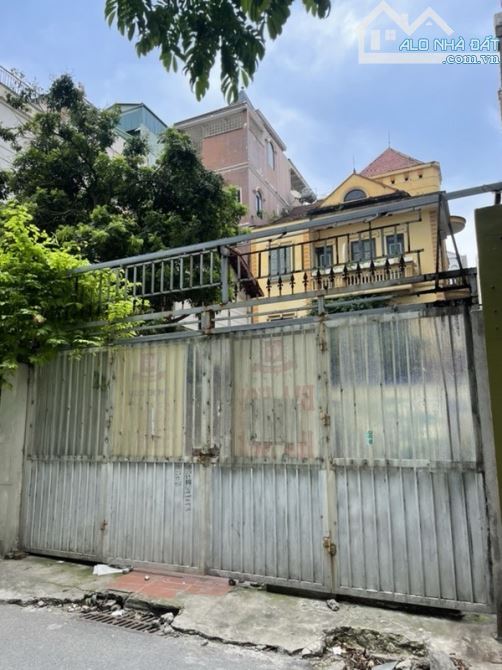 Bán Đất Phương Mai Đống Đa 90m2 có GPXD 8 tầng mặt ngõ ô tô tránh