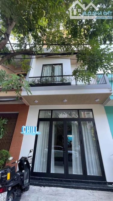 🏡 NHÀ MỚI 3 TẦNG HIỆN ĐẠI – FULL NỘI THẤT CAO CẤP – TRUNG TÂM HẢI CHÂU  📍 Vị trí: gần Lê