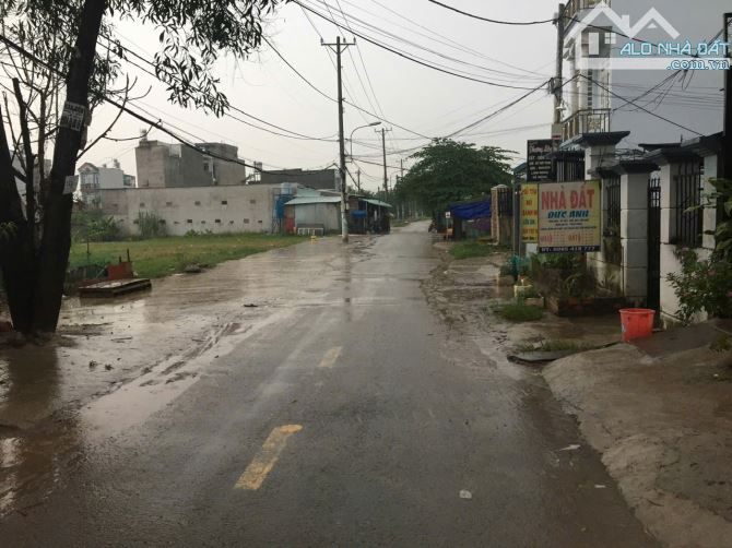 Kho Xưởng MT Thạnh Xuân 25 DT 6x30m Giá 9,5 tỷ còn thương lượng: