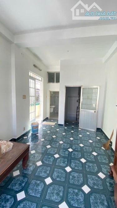 🔥CỰC HIẾM, TRUNG TÂM Q3, LÝ CHÍNH THẮNG, DT: 36M2, 4 Phòng ngủ, 5WC. Giá: 7,6 tỷ🔥