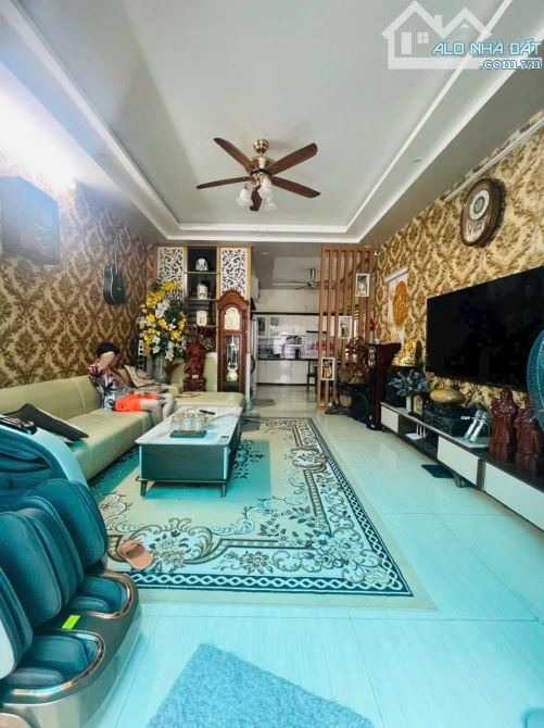 Bán nhà khu phân lô quán Nam ô tô đỗ cửa kết hợp kinh doanh  tại nhà tốt