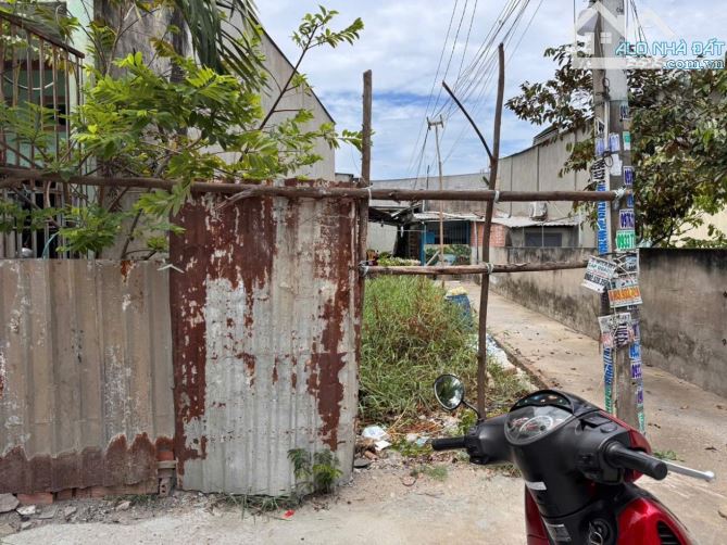 Bán đất thổ cư 4*19m, Nguyễn Thị Trọn, Vĩnh Lộc A, hẻm xe hơi, nhỉnh 2 tỷ