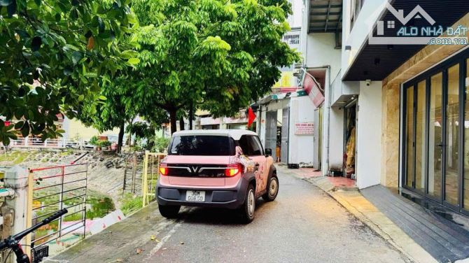 🌸 NHÀ KHƯƠNG TRUNG - VỊ TRÍ TRUNG TÂM - MẶT TIỀN SIÊU RỘNG - VÀI BƯỚC RA HỒ