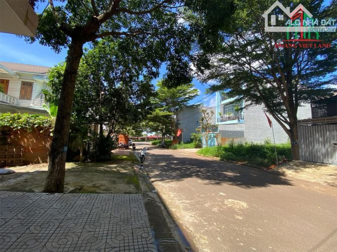 LÔ ĐÔI (02 SỔ) DUY NHẤT NGUYỄN KHẮC TÍNH, DT: 10x23M, H: TÂY BẮC, GIÁ: 11,5 TỈ