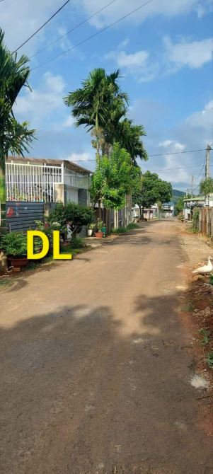 BÁN LÔ ĐẤT GẦN SÂN BAY BUÔN MA THUỘT DAK LAK