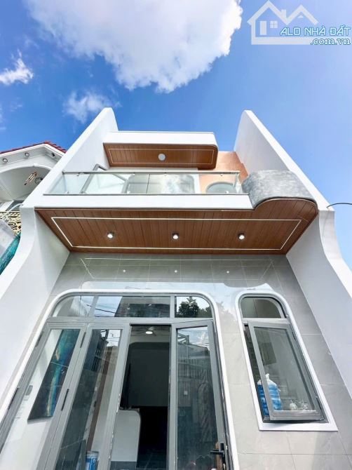 BÁN NHÀ LẦU MỚI – KP5 TRẢNG DÀI - GẦN CHỢ PHÚ THỌ, ĐƯỜNG NGUYỄN KHUYẾN