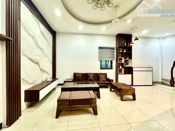 NHÀ TỔ 8 ĐA SỸ HÀ ĐÔNG, 35M, 4T, MT2/5M, GIÁ 4,95 TỶ