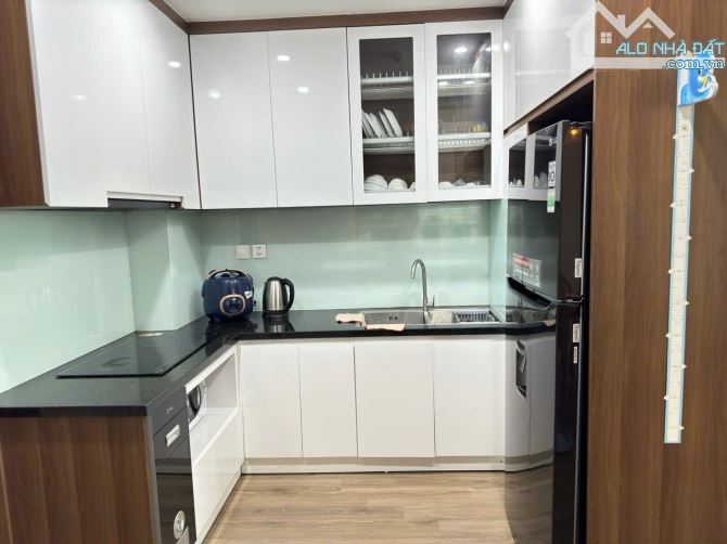 BÁN CĂN HỘ HUD NGUYỄN THIỆN THUẬT, TẦNG TRUNG, 65M2, 2 PN, 2 WC GIÁ 4,5 TỶ. CN20.8