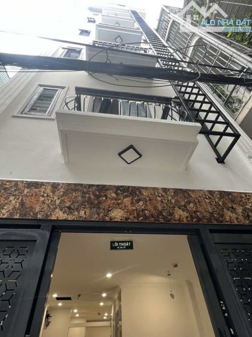 CCMN Ô CHỢ DỪA – ĐỐNG ĐA – 60M X 8T THANG MÁY – MT 4.6M – 12 PKK – DT HƠN 1 TỶ/NĂM