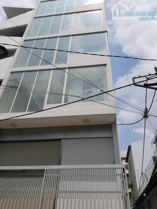 CHDV hẻm 6M Nguyễn Xí, 5 Tầng, 11 Phòng, HĐ thuê 48tr/th Giá 13.9 tỷ TL
