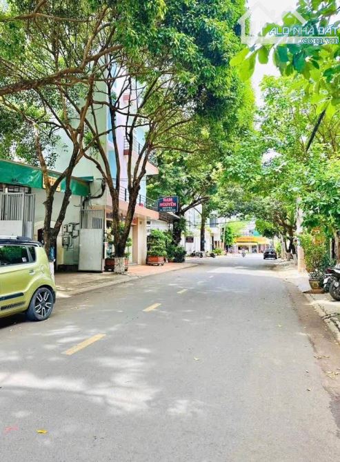 đất mặt tiền Sương Nguyệt Ánh trung tâm BMT khu dân cư tri thức lâu đời an toàn