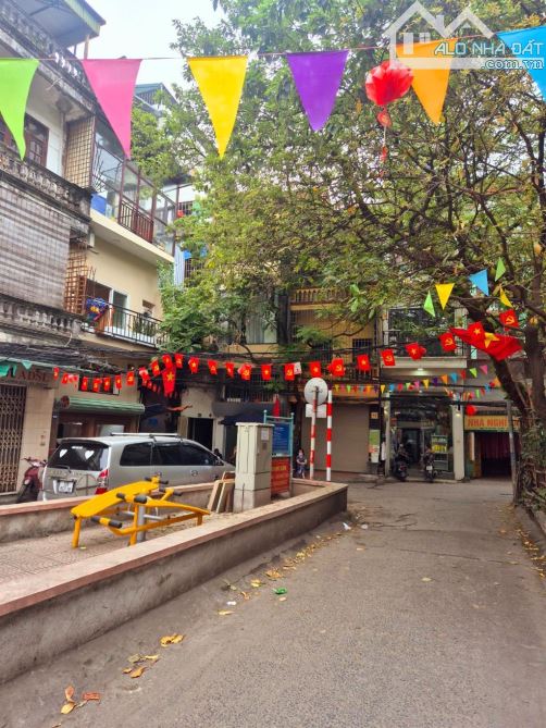 Ô tô đỗ cửa Linh Quang, ngõ thông KD đỉnh, DT 60M² *5T, MT 4m, chào 15,1 tỷ sổ nở hậu