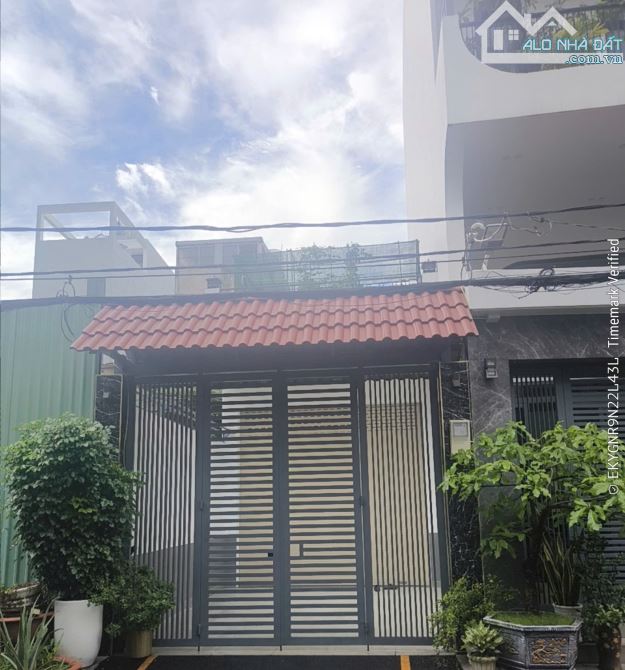 Bán nhà cấp 4 bề ngang lớn giá cực rẻ ở lê quang định 6x21 lộ giới 6m thích hợp xây CHDV