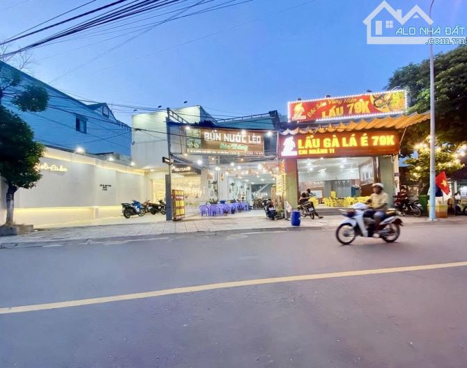 Bán nhà mới 1T1L 6x26m hoàn công, mặt tiền Trần Quốc Toản, P. Dĩ An, đang thuê 25tr/th
