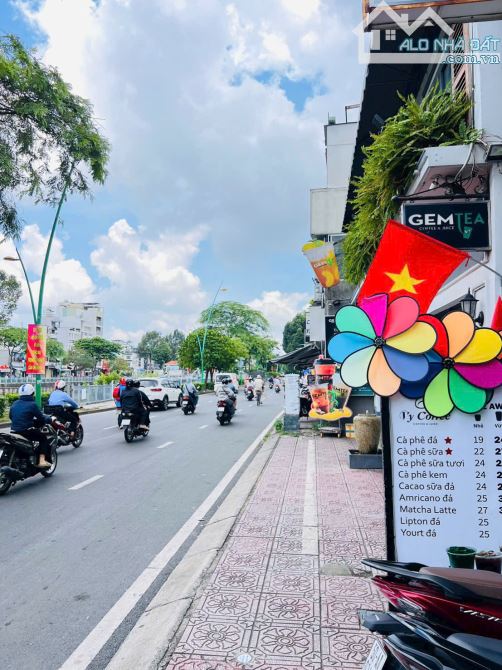 CÁCH  MT TRƯỜNG SA Q3 CHỈ VÀI BƯỚC  - NGANG 4M - 4 TẦNG ĐÚC CHỈ 5 TỶ HƠN