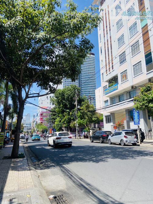 Bán cắt lỗ lô đất hẻm Nguyễn Thiện Thuật, lộc thọ nha trang 83m chỉ 11 tỉ