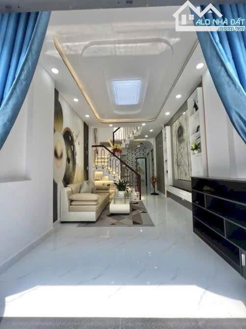 SANG GẤP CĂN THĂNG LONG, TÂN BÌNH/ 3 TẦNG/ 52,5m2/ 3 TỶ 260Tr/ SHR
