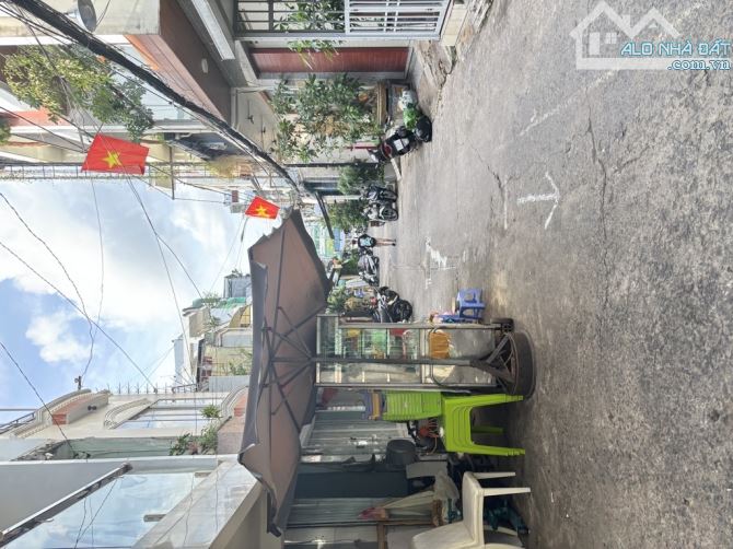 🔥KHU VIP HÀNG XANH🔥P.1 BÌNH THẠNH - 75M2 - 2 TẦNG BTCT - NGANG KHỦNG 5.2M - 🌸CHỈ 6.5Tỷ