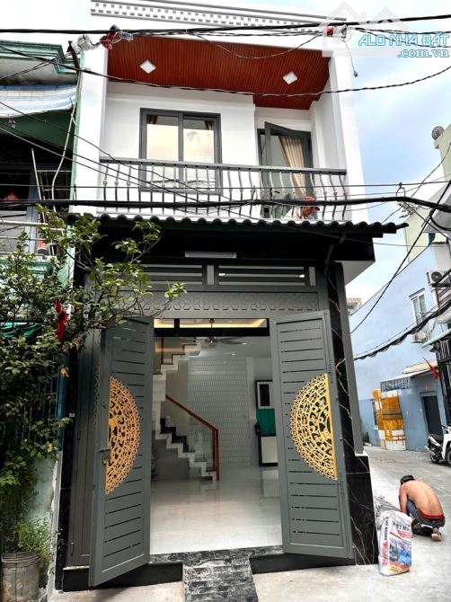 VỊ TRÍ ĐẸP - HẺM 4M THÔNG TỨ TUNG - NHÀ 2 TẦNG MỚI ĐẸP - HƯƠNG LỘ 2 - GIÁP TÂN PHÚ - 36M2