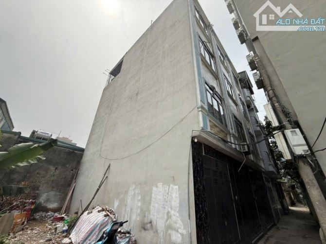 Nhà 4 tầng gần ĐH Đại Nam. Phố xốm  Hà đông