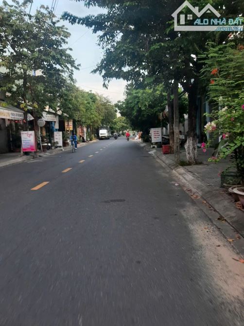 🏡 BÁN NHÀ 3 TẦNG – TRUNG TÂM LIÊN CHIỂU  🎁Diện tích: 90m² x 3 tầng, nhà kiên cố