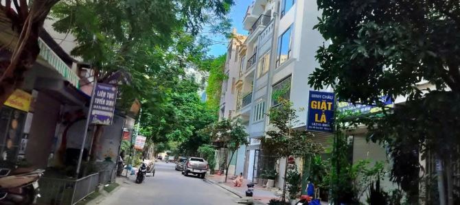 Bán Nhà Liền Kề Hàng Bè – KĐT Kiến Hưng, Hà Đông | 5 Tầng – Phân Lô Ô Tô – Giá Hơn 11 Tỷ
