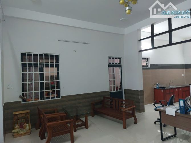 Bán đất tặng nhà C4 mặt tiền Đồng Kè , Liên Chiểu - Đà Nẵng.- ngang gần 6m - chỉ 4.1 Tỷ