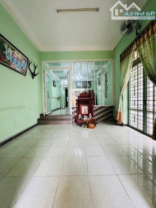 Bán nhà 1 trệt 1 lầu 86m2 góc 2 mặt tiền Khu Cư Xá Lắp Máy Trảng Dài Biên Hòa có 4,2 tỷ