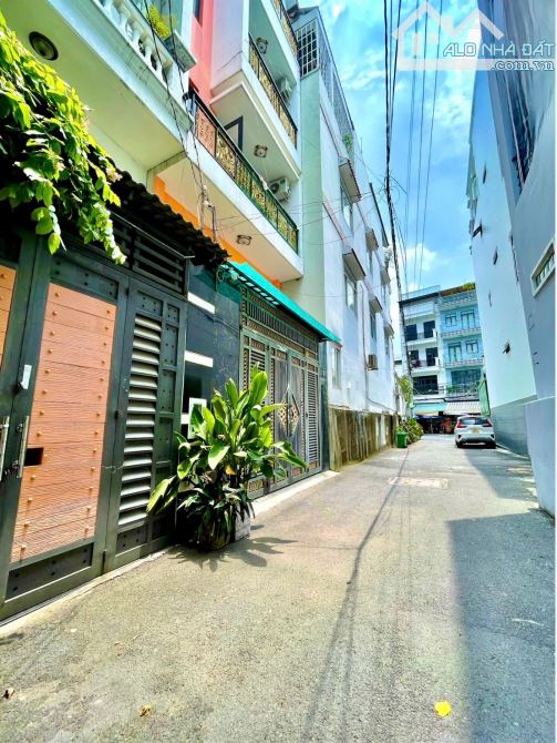 GIẢM 500TR - HXH - DƯƠNG QUẢNG HÀM - 60M² - NGANG 5M- GẦN C.V GÒ VẤP - 6 T.Ỷ 6