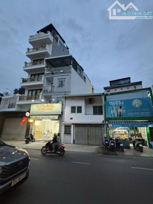 Bán nhà mặt tiền Nguyễn Phúc Nguyên Quận 3, ngang 4,8m chỉ 15 tỷ