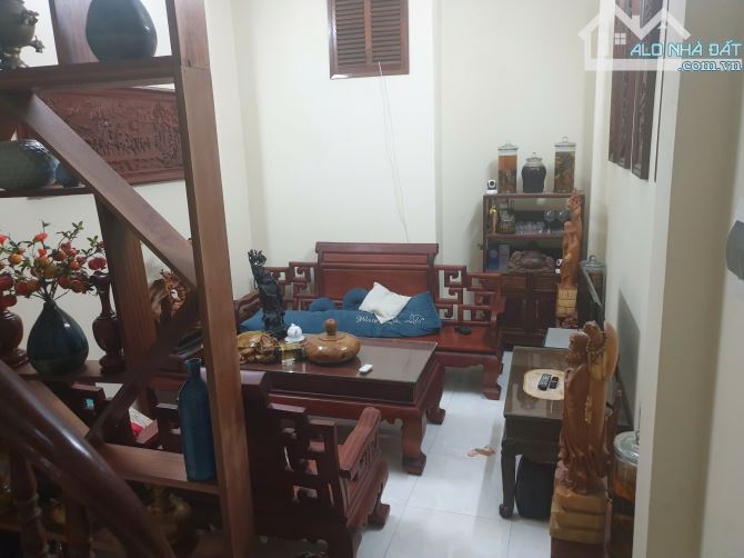 Bán nhà Tứ Hiệp - Thanh Trì, 36m2 x 4 tầng mới đẹp, 4 ngủ, gần chợ, Cực hiếm