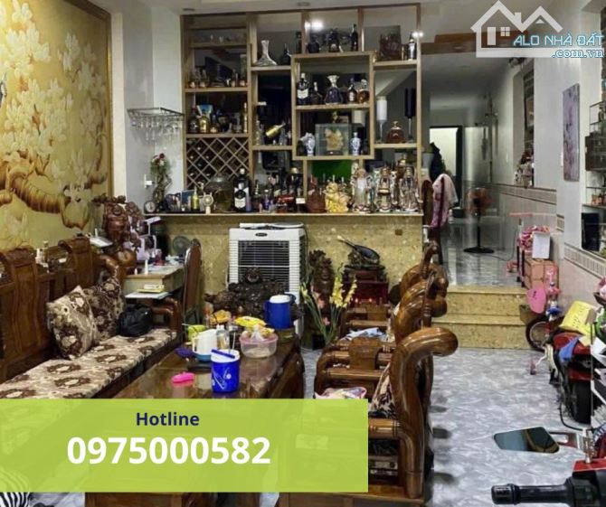 BÁN NHÀ MẶT TIỀN PHẠM THẾ HIỂN , P. THẮNG TAM ( DT: 102M2) + 1TR1L + SÂN VƯỜN + GIÁ TỐT