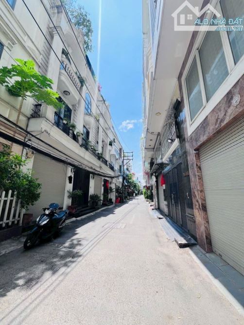 Nhà đẹp Bình Thạnh-Hẻm ô tô 6M-Tiện KD-Sát MT Phan Văn Trị-P11-52m2-4x13-4tầng