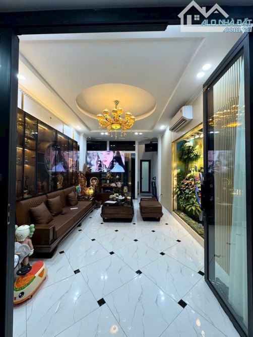 TÂN MAI –41M 5 TẦNG THANG MÁY – FULL NỘI THẤT – CHỈ HƠN 10 TỶ