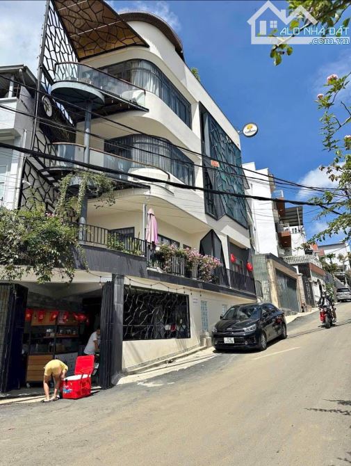 Bán CHDV dòng tiền lên đến 55tr/t, ngay ngã 5 đại học cách hồ xuân hương chỉ 2km