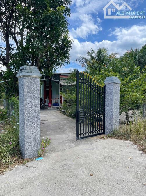 Cần Bán Nhà Vườn Nghỉ Dưỡng 2600m2 Xuân Hải Sông Cầu Phú Yên