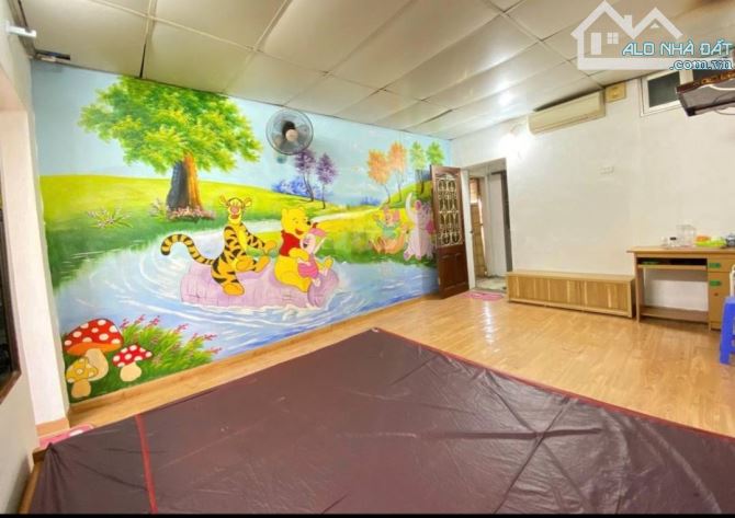 Cho thuê nhà Tập thể Đại La, Hai Bà Trưng, tầng 5, 40m2, 1 ngủ, 5.5 triệu