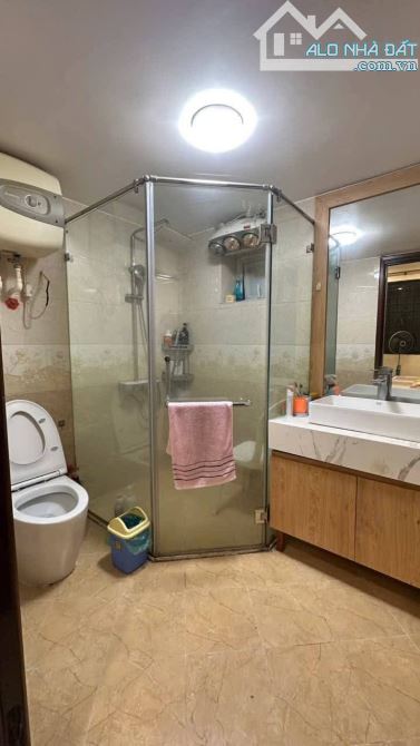 VĨNH PHÚC - BA ĐÌNH - 66,4M - 25,3 TỶ - PHÂN LÔ - Ô TÔ CHẠY VÒNG QUANH - ĐẤT VƯỢNG KHÍ - 10