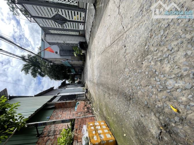 Nhà cấp 4 đường TÔ NGỌC VÂN, phường THẠNH XUÂN, Q12, dt 161m2 (6,5mx25m) Hẻm Ôtô GIÁ 9,5Tỷ - 10