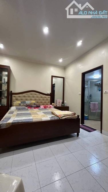 VĨNH PHÚC - BA ĐÌNH - 66,4M - 25,3 TỶ - PHÂN LÔ - Ô TÔ CHẠY VÒNG QUANH - ĐẤT VƯỢNG KHÍ - 11
