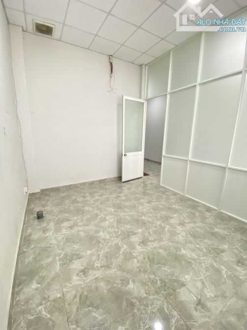 Bán nhà mới 1T1L 6x26m hoàn công, mặt tiền Trần Quốc Toản, P. Dĩ An, đang thuê 25tr/th - 11
