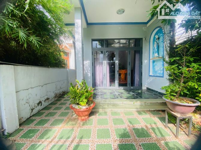 🏠 Bán Nhà Cấp 4 Sân Ô Tô Gần GX Thuận Hòa P. Tân Phong Giá 4,480 Tỷ - 1